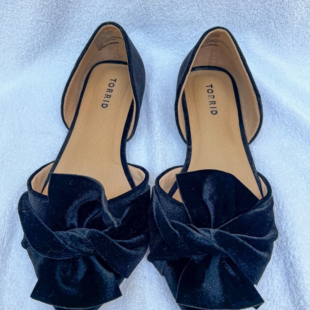 Torrid Black Flats with Bow Detail